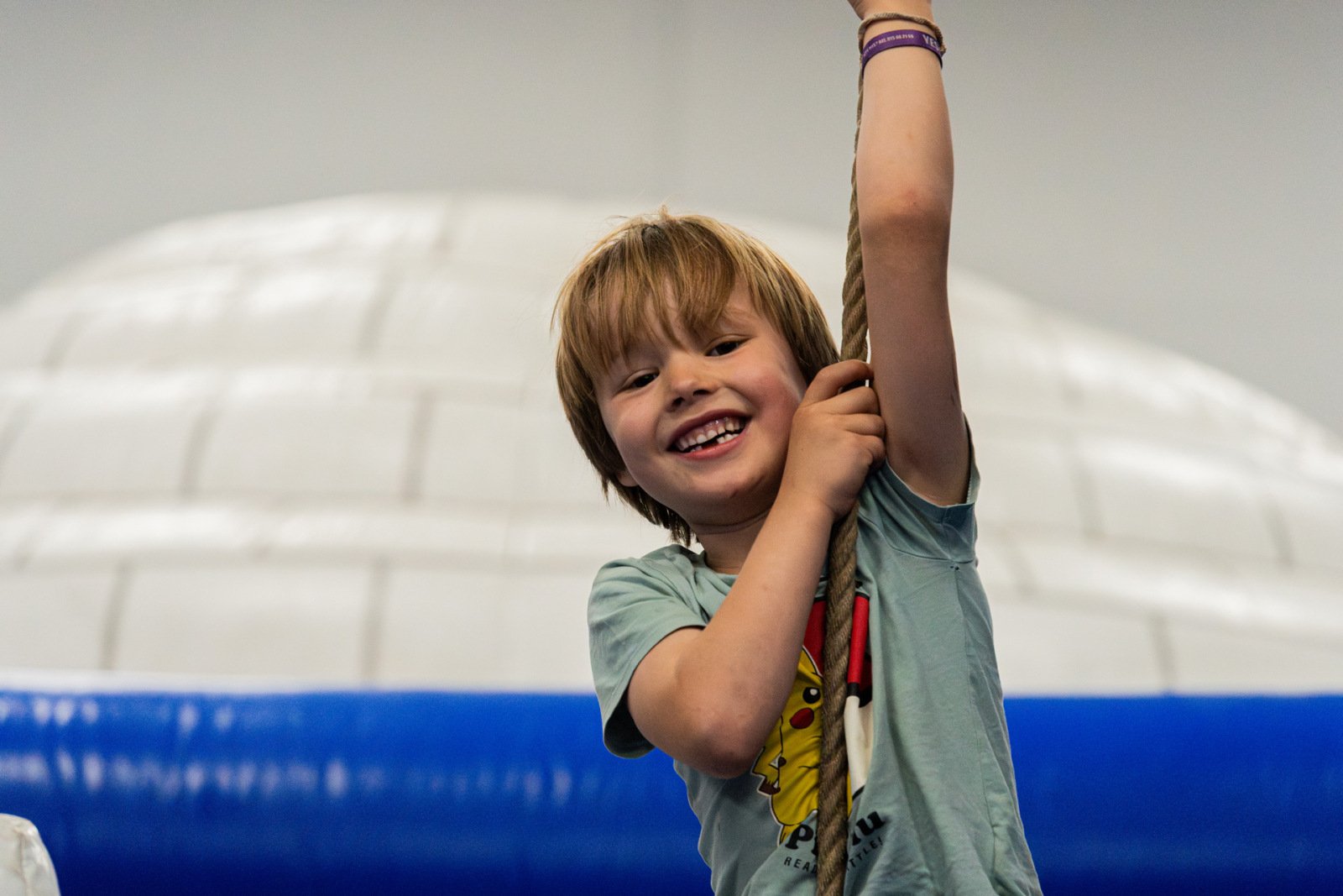 Young Obstacle Run